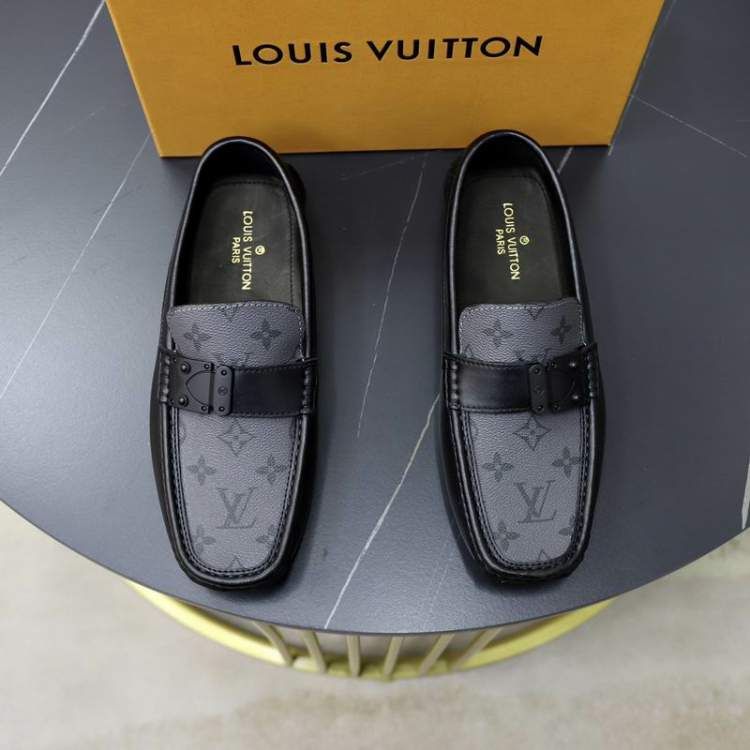 Picture of Louis Vuitton Shoes _SKULVsz38-46mnf032312016
